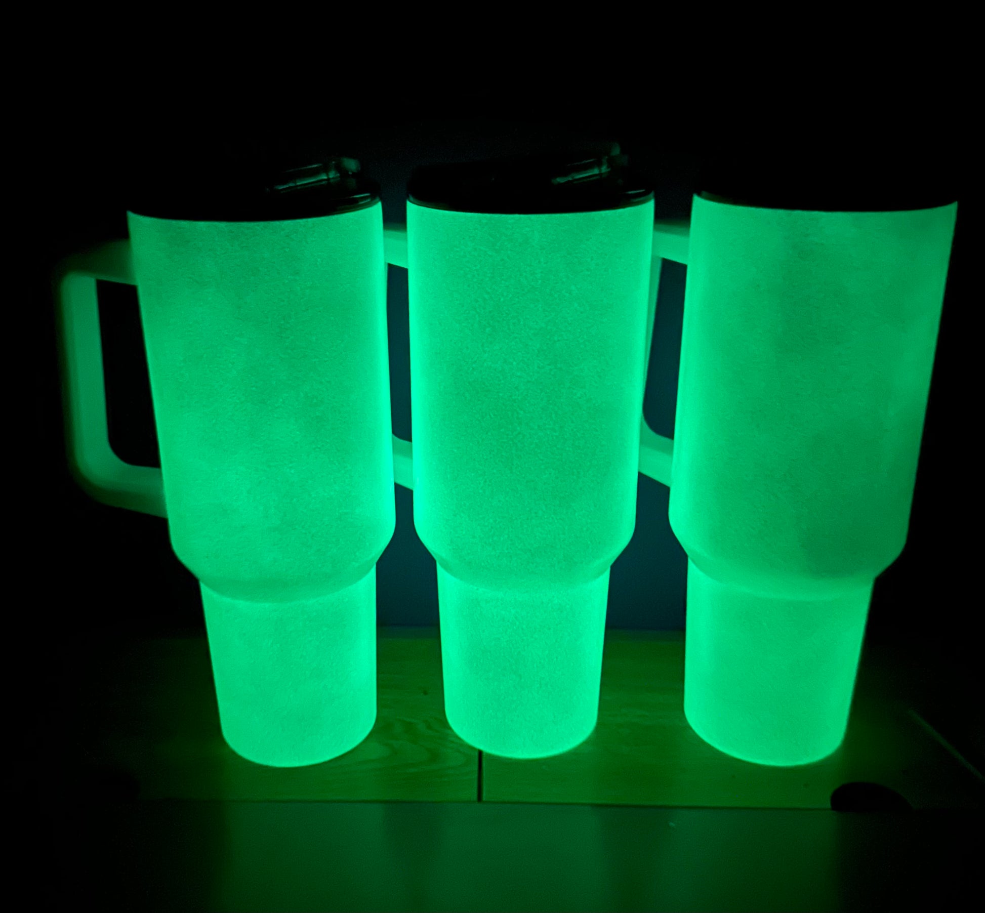 Glow in Dark 20 oz Green Kupresso Sublimation Tumbler-Matt's